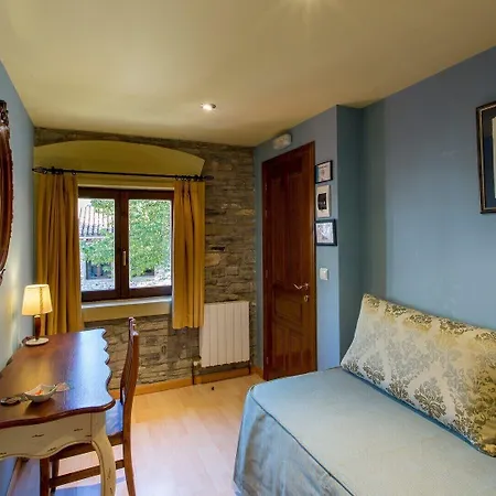 Guest house Rural Cerezos De Yanguas