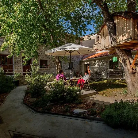 Rural Cerezos De 3* Yanguas