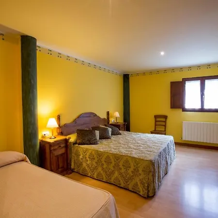 Guest house Rural Cerezos De Yanguas