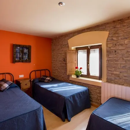 Rural Cerezos De Pensión