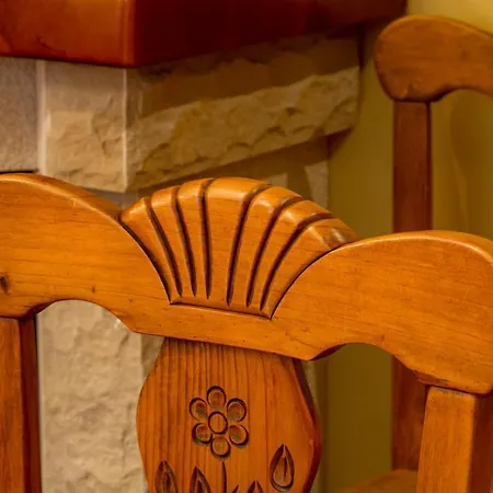 Rural Cerezos De Pensión