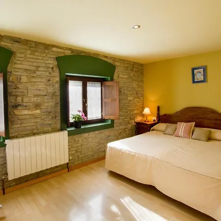 Gasthof Rural Cerezos De