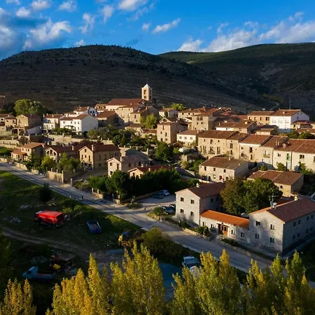 Rural Cerezos De Pensjonat