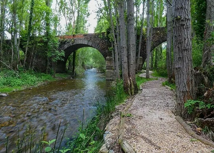 Gasthuis Rural Cerezos De Yanguas